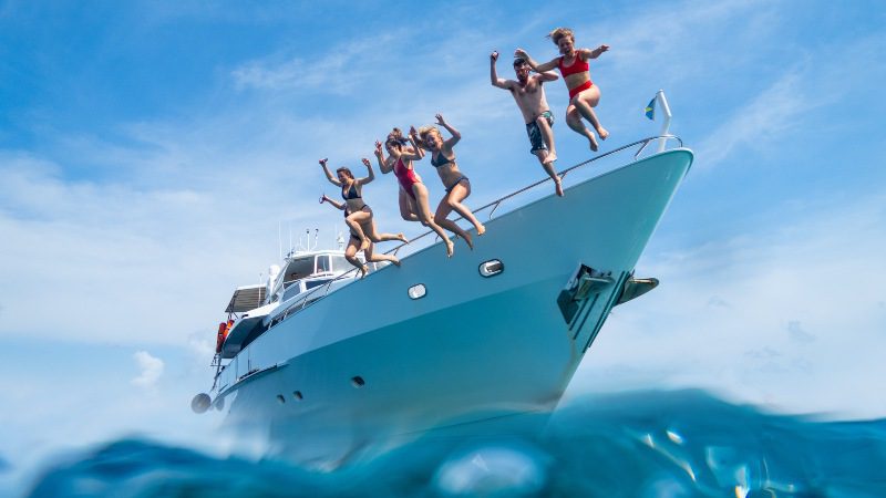 Klein Curacao | Miss Ann 11 miss ann klein curacao motorjacht serendipity 800x450 1