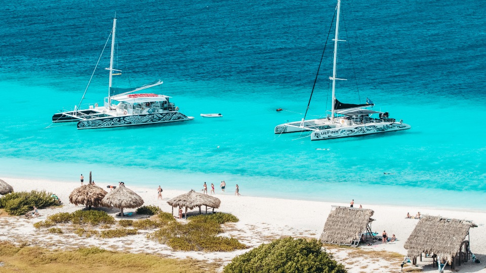 Klein Curacao | BlueFinn Charters 13 klein curacao bluefinn catamarans 960x540 1