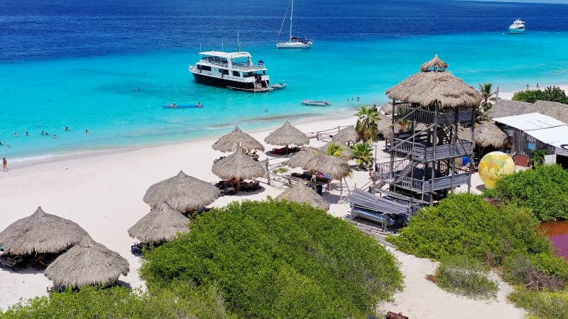 beachhouse uitkijktoren klein curacao mermaid 800x450 1