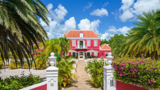 boutique hotel curacao vila tokara 1600x900 1